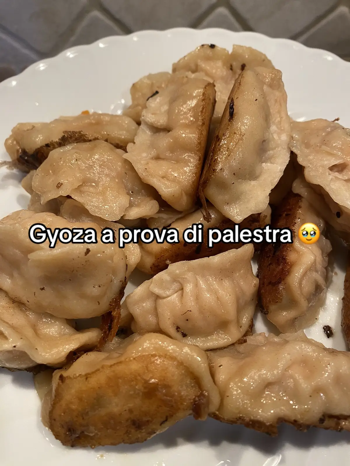SEGUITEMI PER ALTRE RICETTE E CONTENUTI DI PALESTRA E ALIMENTAZIONE #gyoza #ricettefit #ricettefitchesembranofat #motivetion #GymTok #gymmotivation 