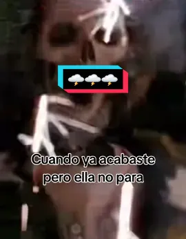 🌩🌩🌩 #humortiktok #humorespañol #humor #memes #meme #memetiktok #memeespañol #shitposting #random #lentejas #randommemes #pivardos #acabar #noparar #mipobreangelito #soloencasa #electricidad #electrocutado #magoelectrico 