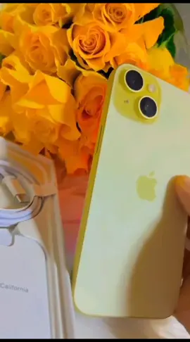 #باي_باي_حبيبي_باي_باي #يامرحباااااا🧡 #ايفون15 #iPhone 15 yellow#اكسبلور 
