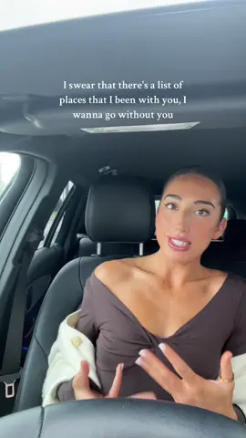 am i the only one who actually loves drakes new album? #fyp #foryoupage #drake #drakesnewalbum #forallthedogs #triedourbest 