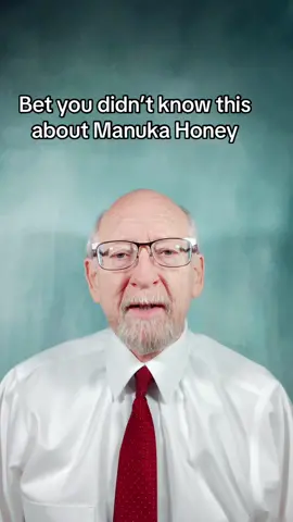 Manuka honey has too many health benefits to even list in this video. #manukahoney #manuka #naturalantibiotic #honeyremedies #honeyremedy #healthyhoney 