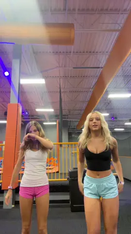 #stitch #fakebody #fyp #volleyball #trend #dancechallenge #ai 