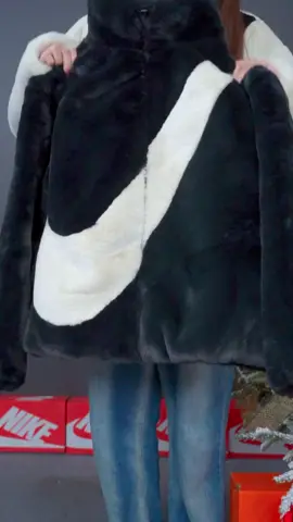 Phối đồ với áo khoác lông cừu cực cháy 🔥#Master2023byTikTok #aokhoac #xunghuong #aokhoacdep 