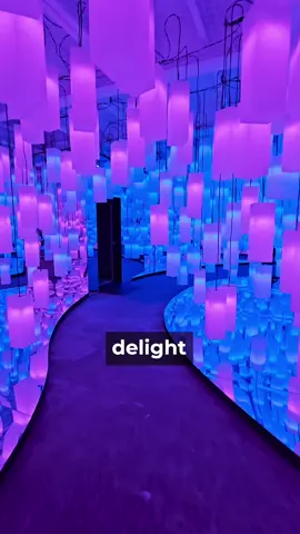 London's new Korean exhibition - a creative interpretation of urban city life. A massive space of 12 rooms over 2 floors 🇰🇷 📍Borough Yards, Clink St, London SE1 9DG . . . #delight #delightlondon #london #londonlife #londonexhibition #londonexperience #immersiveexperience #immersive #korean #koreanart #seoul #thingstodo #mysecretlondon #londonart #neonlights #reel #reels #reelsvideo #reelitfeelit 