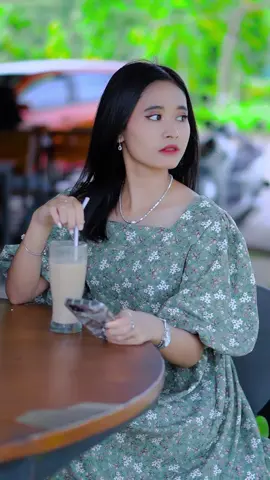 Kalau kita terlalu baik ada aja yang manfaatin ya, panjang umur hal baik! #foryou #trendingtiktok #dramatiktok #explorepage 