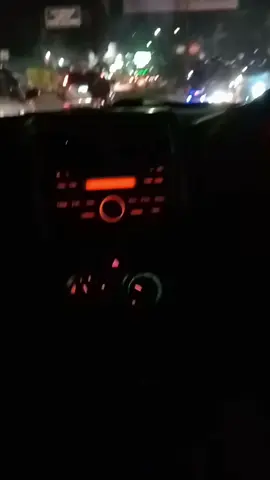 buat prank sw nih bolo,,,maaf vidionya terlalu stabil🙏🤣#pranknaikmobil #jalanjalanmalam #prank di mobil jalan jalan #stoey malam dalam mobil 
