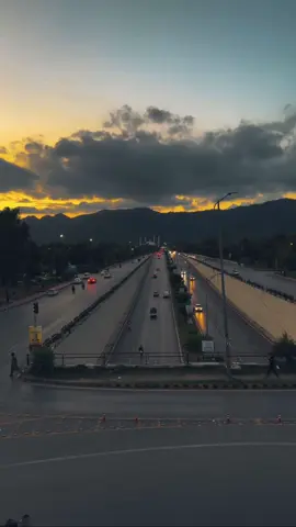 Shamien Malang Si🌅♥️ . #islamabadians #islamabadiansbeast #reel #sham