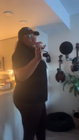 #manifesting #postingdrafts #recordingstudio #indoeartist #primah 