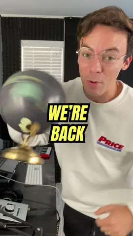 ‘Spin the Globe’ is back! Season 2, Ep. 1 🇦🇺🌎 @Oliver Cronin 