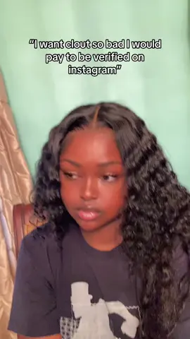 no shade no tea but why #paytobeverified #imsohungryicouldeatatarbys 