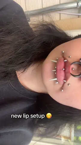 got my medusa changed to a jestrum by my fav piercer @Kayla the human pin cushion #jestrumpiercing #facialpiercings #piercings #strechedseptum #angelfangs #thirdeyepiercing #bridgepiercing #fyp #piercing 