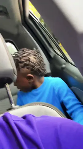 Aye man this dude is only 6yrs old 😂😂😂 He definitely been herr before Lhhhh #Sonsofunny #goodmusic #dancefever #fyp #viralvideo #lloydlayitdown 