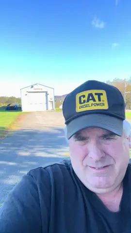 Happy Friday! 😎#truckertok #farmtok #owneroperator #379peterbilt #pennsylvania #bucketlife 