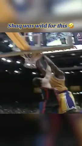 One of the most disrespectful #dunks of all time 😅 (via @Lakers) #basketball #shaq #lakers 