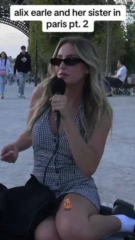 alix earle and her sister freaking out pt 2 #alixearle #hotmess #girltalk #bestfriend #sister 