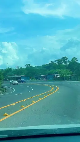 #viajandoconorlando #trotamundos🌎 #patechuchohc #fypシ agarras tu vehiculo y manejas sin rumbo lo mejor 😍😍😍#hondureñito🇭🇳 #honduras❤️🇭🇳 #tomashc #vacationes 