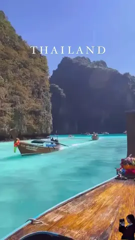 💚 Phuket ⚓✈🚤⛱🐳🐬🐠🇹🇭 Phuket province is located in southern Thailand. It is the biggest Island of Thailand and sits on the Andaman sea. The nearest province to the north is Phang-nga and the nearest provinces to the east are Phang-nga and Krabi. Phuket has a large Chinese influence, so you will see many Chinese shrines and Chinese Restaurants around the City. A Chinese Vegetarian Festival is held there every year. While the Chinese community is quite big, there are many other ethnicities bringing all their traditions and festivals from all over the world to Phuket. Being a big Island, Phuket is surrounded by many magnificent Beaches such as Rawai, Patong, Karon, Kamala, Kata Yai, Kata Noi, and Mai Khao. Laem Phromthep viewpoint is said to feature the most beautiful sunsets in Thailand. It isn’t all just Beaches though, there is also fantastic classical architecture such as the Goom Restaurant. That and the very welcome atmosphere and the famous Phuket NIGHTLIFE, you can see why the Island is a hotspot for tourists in Thailand. Visiting Phuket is easy as there are many Travel options. Key Tips  The Beaches of the south coast are typically crowded, while the north is far more tranquil.  All the major Beaches (such as Patong beach, Kata beach, Karon Beach, Nai Han beach, Mai Khao beach, Nai Yang beach) offer instruction and equipment for diving, Snorkelling, windsurfing and sailing. Don't forget to notice the red flag! before swim. ✌Bienvenue en Thailande 🇹🇭      タイへようこそ      태국에 오신 것을 환영합니다  🤟✌💚🖐✊🎶🎵 #Thailande #Bienvenue  #ようこそ #タイ #태국 #환영합니다 #어서 오세요 ~༺✿*¨`*•.¸♡¸.•~✈ #KOH #Walking  #Travel  #AmazingWorld #Beach  #Unseen #Amazing  #Island #wonderful  #Tourist #Attraction #Beautiful #Best #Sea #ISand #Sun  #Andaman #Southern  #Phuket #Thailand #🇹🇭 👉 Thailand #🇹🇭 📍🌴🌴😎🇹🇭👍🎶🌴☀️⛱ ...✿ƸӜƷ •✿💜 💜•✿ ƸӜƷ✿...💜🌼🌺🌿🌼🌿🌹✌💚🌸 🌻🌸💖 🧸#краб~💚 ✌パウﾁｬン～🖐 🎸뿌장~🤟✈#Пуу~🎧🎼🎵🎶🛩 #TikTokUni #LongVideo @✈краб♡🎧🎼🎵🎶🎸💚✌🛩🛫🌈🖐 @✈краб♡🎧🎼🎵🎶🎸💚✌🛩🛫🌈🖐 @✈краб♡🎧🎼🎵🎶🎸💚✌🛩🛫🌈🖐 