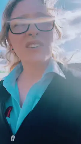 Schönen Samstag gewünscht ☀️🤗 #fy #fyp #fürdich #füreuch #achduscheissseee #heutemusstduwiederarbeiten #spass #sun #sonne #blondehair 