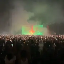Playboi Carti - Stop breathing #carticoncert #playboicarticlips #carti #playboicarti #kingvamp🧛🏿 #wlr🧛🏿 #kingvamptour 