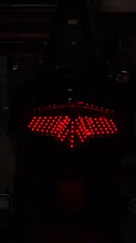 VARIO 150 2018 STOP LAMP LED RUNNING - XCASE [banyak mode, bisa dipilih manual - switch] #fmp #fmpracingworld #fajarmotorparakan #xcase #vario150 #vario150led #stoplampled #stoplamprunning