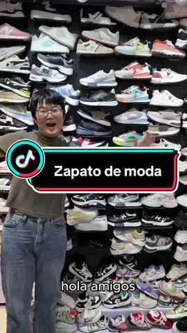 Buscas proveedor de zapato? Pedido minino es 1 caja por modelo.  #importardechina #zapato #zaptosmujer #aprenderentiktok #mercadodeyiwu #yiwu #agencia #agentedecomprasenchina 