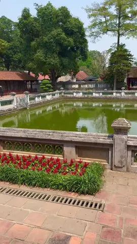Temple of literature Hanoi is one of the city's oldest buildings.From 1076 to 1779 it hosted Vietnam's first national university.It's a wonderful place to walk around. Peaceful vibes Entrance fees : 30.000 VND (1.15 €) Open : 8.00am - 5.00pm Temple of literature | Hanoi | Vietnam #templeofliterature #templeofliteraturehanoi #temple #hanoi #vietnam #travel #travelreel #visitvietnam #hanoivietnam 