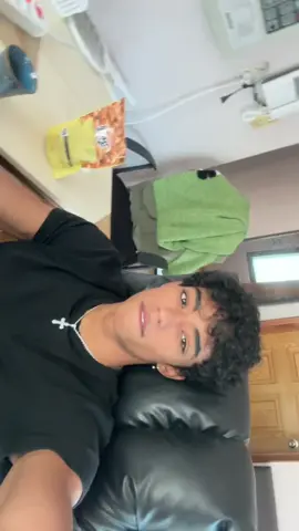 u so pretty ❤️‍🩹🦇🇰🇷  #fy #fyp #fypシ 