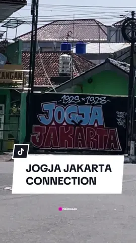 Jogja Jakarta Connection 📍Per4an Gayam, Yk #jogja #jakarta #perjogjaan #psim #persija #mural #muraljakarta #sepakbola #grafiti #art #streetart 