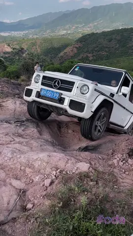 Mercedes-Benz #G63  climbs extremely steep terrain #chinaoda