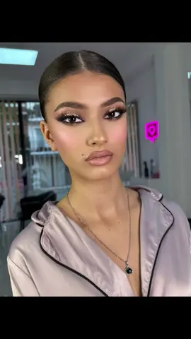 #beauty #makeupbyrrezartashala #fypp #makeup #makeupartist#makeuplook#albaniagirl