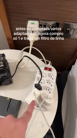 🤌🏻✨ a criadora de conteúdo que tem várias coisas pra carregar ao mesmo tempo respira aliviada com o filtro de linha nas viagens #criadoradeconteudo #viverdainternet 