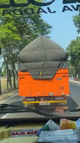 jeruk 🍊 cepatnya kintamani #drivermuda #romansasopirtruck #sopirtrukpunyacerita #cctv_truck_indonesia #trukmaniaindonesia #truklovers #truk_oleng #tiktok #fypシ゚viral #fypシ 