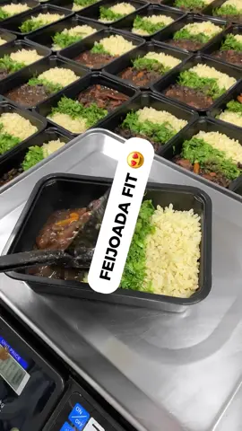 O cardápio de Outubro já está disponível, com pratos incríveis para deixar a sua alimentação ainda mais saborosa! 😍 Quem disse que não dá para combinar comida saudável, com sabor e qualidade? 😋 Quer receber o cardápio completo em seu whatsapp? Nos envie o seu número aqui nos comentários ou no direct 📲✅ #BellaFitFood #LowCarb #RefeiçõesSaudáveis #MarmitaFit #MarmitaSaudavel #SãoPaulo