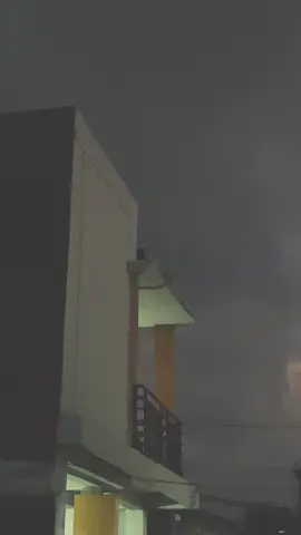 🫥