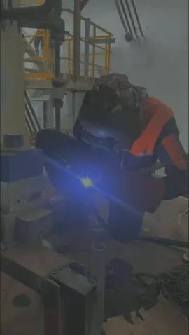 pap random #fypシ #fyp #welder #gtaw #smaw #weldermuda #helemkuning #penjahitbesi #welderislife👷💪 #kulipabrik #weldergtawsmaw #kuliproject🇮🇩🇮🇩 #fyppppppppppppppppppppppp 