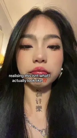 do u guys want a makeup tut? 😭 #roblox #fyp #trend #trending #whatilooklike #perspective #camera #sideprofile #fypシ #fypシ゚viral #foryou #foryoupage #asian #08 #08 #chinese #xybca #xzyabc #xybca #xzybcaシ #blowup? #blowup #viral #viralvideo #alleyesonmeinthecenterofthering #face #zoom #facezoom #challenge #like #follow #share #comment #asianmakeup #longhair 