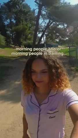 im TRYNA become one.. woke up at 6:45am & worked out 😅💓 #goodmorning #morningroutine #bossanova #newmusic #rnbvibes 