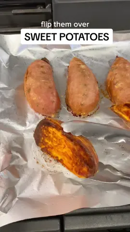 THE BEST oven roasted sweet potatoes! 😍🍠 This is my favorite way to cook sweet potatoes, they come out perfectly every single time and they are SO easy. The outside gets super caramelized with crispy edges, and the inside stays soft and tender 🙌 DELICIOUS!! This really isn’t a recipe, more of a method so adjust depending on how many people you are feeding! You need:  - Sweet potatoes  - Olive oil or olive oil spray  - Salt  How to:  - Preheat your oven to 425F. Line a baking tray with parchment paper or foil for easy clean up.  - Slice sweet potatoes in half lengthwise.  - Brush the cut side with olive oil, or spray the tray really well and make sure the cut side gets coated with olive oil. - Bake for 35-45 minutes depending on the size of your sweet potatoes. They should be soft when you touch them and a fork should easily go through. - Flip them over and sprinkle well with salt. Enjoy! #healthycooking #cleaneating #EasyRecipe #sweetpotatoes #bakedsweetpotatoes #healthyfood #healthyrecipe 