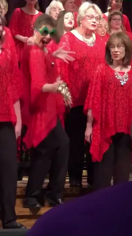 Christmas is coming, -70 days 🎄 #fyp #viral #christmas #christmas2023 #aesthetic #foryourpages #foryou #choir #tiktok #jinglebells 