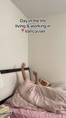 another day in the life🤍 #dayinmylife #influencerlife #vancouvervlog #coworkingspace #selfemployed #postgraddiaries 