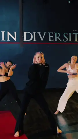 KING 👑 #yearsandyears #king #dance 