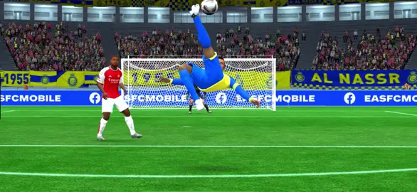 Tái hiện lại pha siêu phẩm xe đạp chổng ngược của #cr7 vào lưới #juventus trong game #fifamobilenexon nhưng mà trong màu áo #alnassr theo anh em thì giống bao nhiêu%😅#cristianoronaldo🇵🇹 #realmadrid2017 #fcmobile 