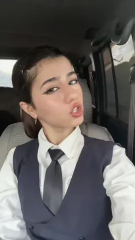 ذاهب الى المدرسيه