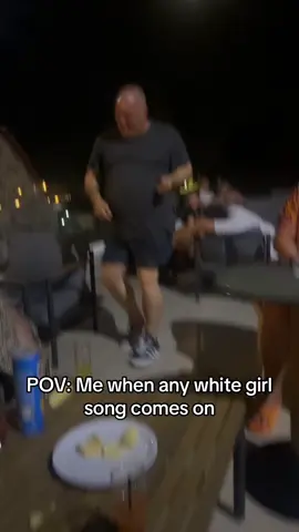 White girl music >>>>> #viral #music #whitegirl #trending 