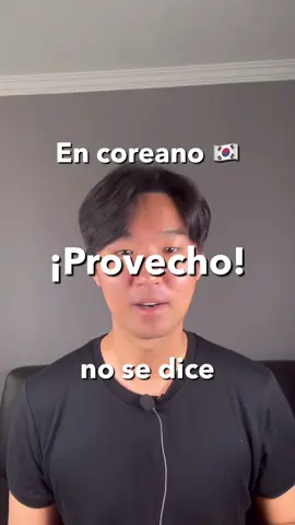 Los coreanos antes de empezar a comer : 잘 먹겠습니다!🥘 Significa literal > voy a comer bien!😋 Está expresión se usa como  Provecho! . . . . . #coreano#corea#한국#kpop#koreandrama 