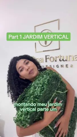 Part 1 JARDIM VERTICAL ARTIFICIAL🌿✨ Link das placas verdes: https://shp.ee/kuk69mj #jardimemcasa #jardimartificial #decoracao #reforma #naildesigns 