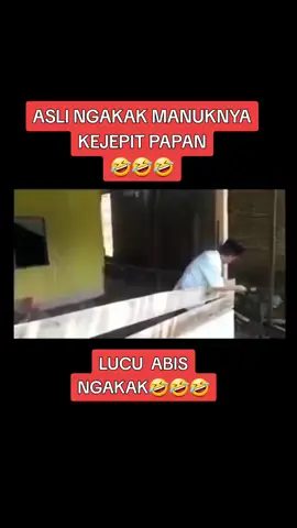 Burungnya kecepit🤣🤣#lucu #ngakak #fyp 
