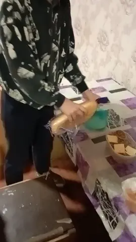 гений с буханкой #оченьсмешно #ржака #смешно #общяга 