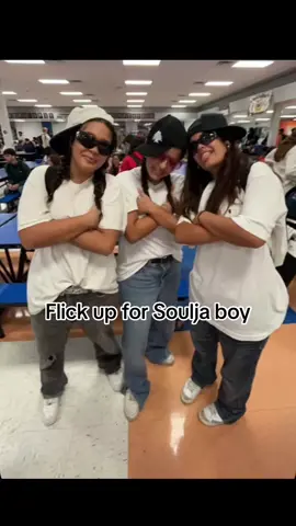 #greenscreen  soulja boy notice us #souljaboy #fypシ #school #hoco 