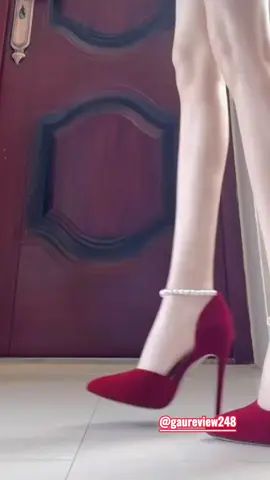 có bà nào mê màu đỏ không điểm danh với ạ 🥰#giaycaogotmaudo #giàycaogot #gaureview🐻 #TikTokFashion #tranhat🐰 #reviewgiaydep 